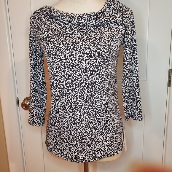 NWT Liz Claiborne SZ PS GRAND SPORTIF Women's Stretch Top Black White - Picture 2 of 9